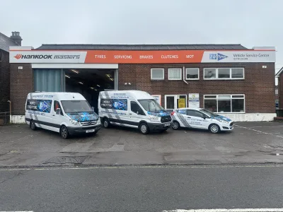 2 U Tyres
