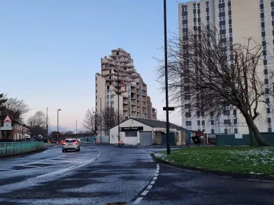 Lowry’s Garage