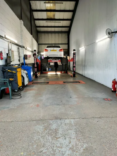 Riverview Mot