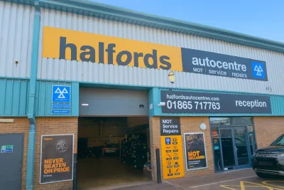 Halfords Autocentre