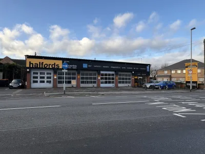 Halfords Autocentre Burton