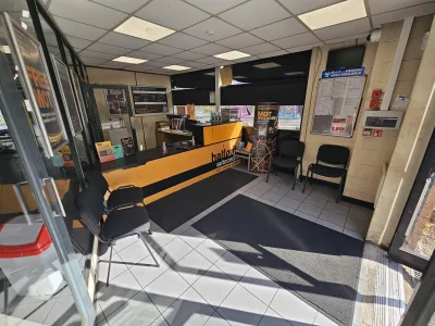 Halfords Autocentre