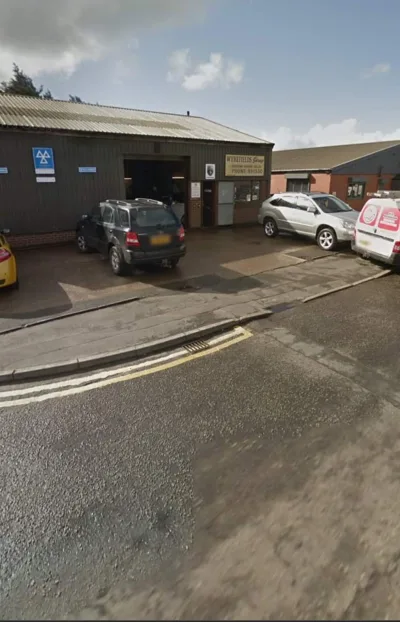 Wyrefields Garage