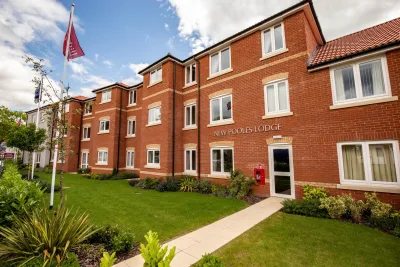 New Pooles Lodge