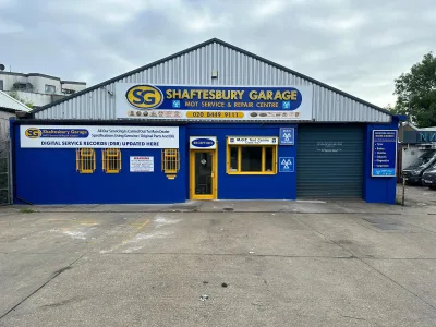 Shaftesbury Garage Barnet