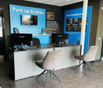 Halfords Autocentres