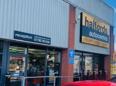 Halfords Autocentre