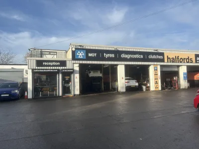 Halfords Autocentre