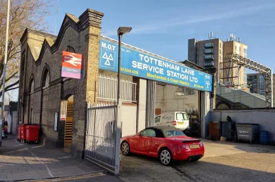 Tottenham Lane Service Station