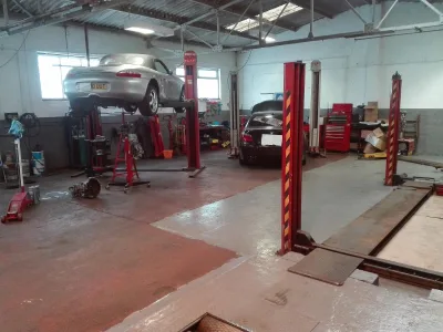 Grange Garage
