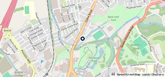Map showing the location of Colne Road Service and MOT