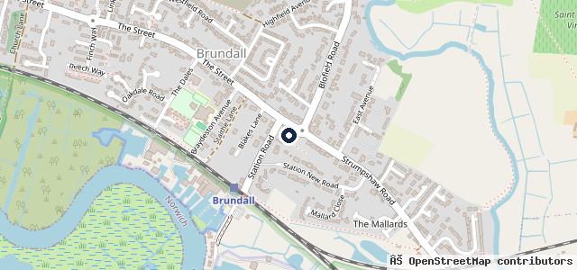 Map showing the location of Brundall Manor Garage