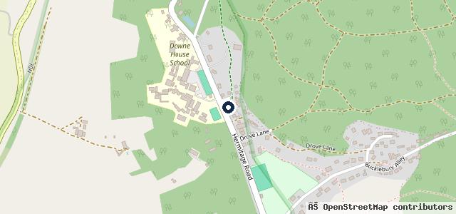 Map showing the location of Pinewood Garage Ltd, MOT Centre and Pinewood Motor Company