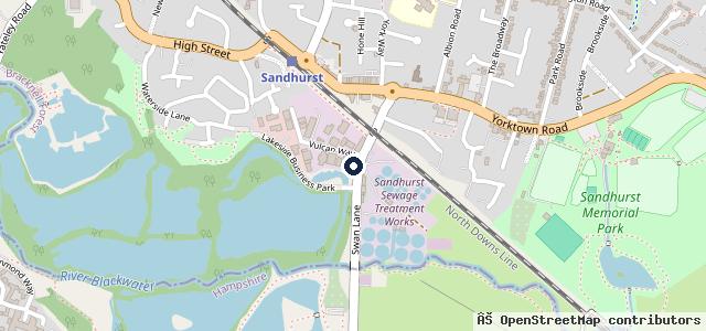 Map showing the location of Halfords Autocentre