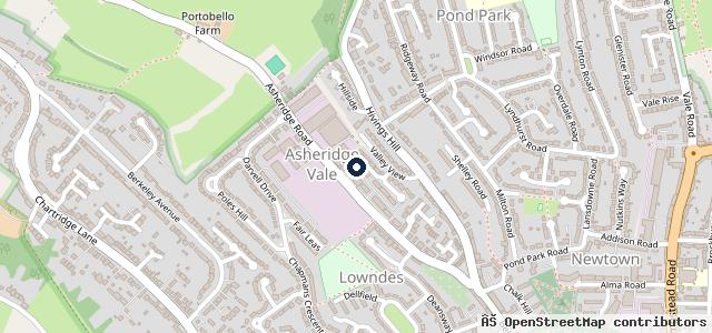 Map showing the location of Oakleigh Garage Chesham