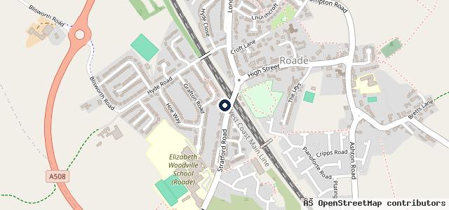 Map showing the location of Roade Main Garage