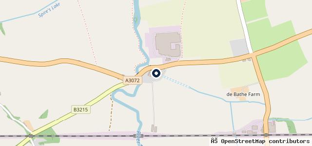 Map showing the location of Bloggs Garage | North Tawton